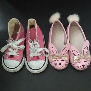 Gently worn girls’s shoes